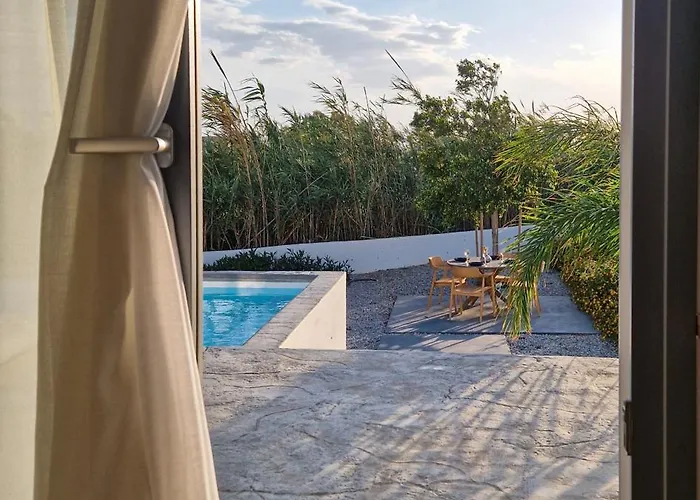 Zoe Cycladic House With Pool Casa de Férias *