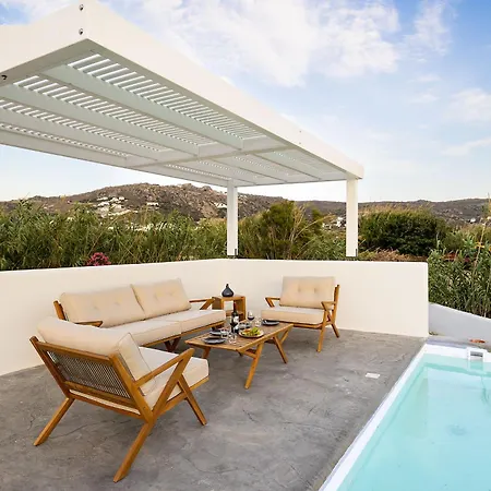 Zoe Cycladic House With Pool بيت للعطل