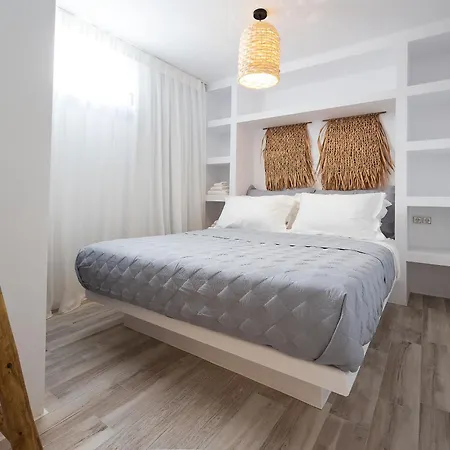 Zoe Cycladic House With Pool Vakantiehuis Pláka