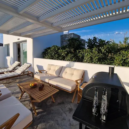 Zoe Cycladic House With Pool بيت للعطل