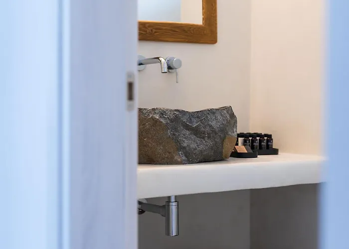 Zoe Cycladic House With Pool 펜션 Pláka